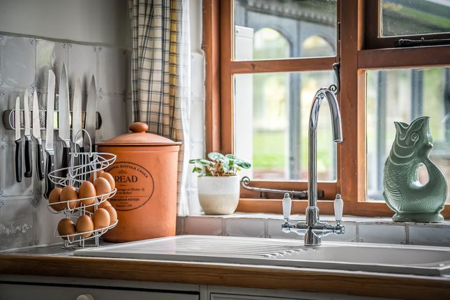 Well Cottage, Edenbridge photo 4