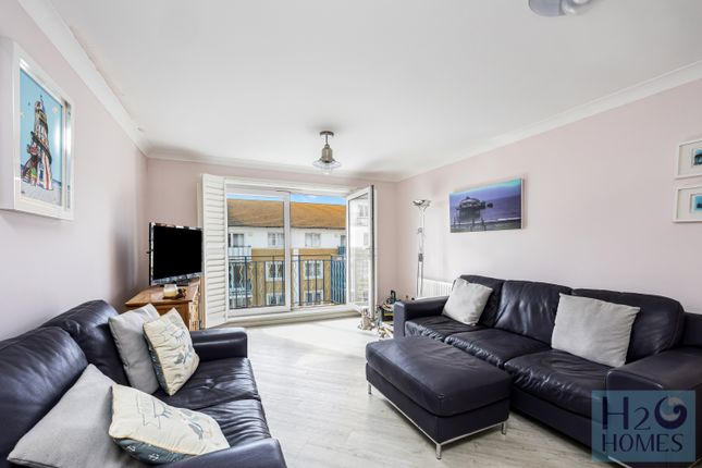 Collingwood Court, 13-006
