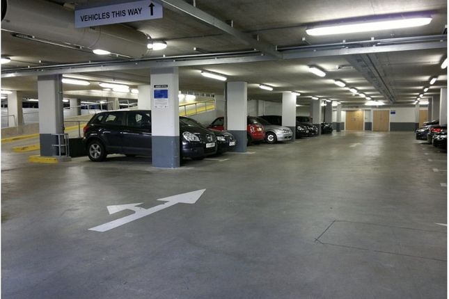 Thumbnail Parking/garage to rent in Heritage Avenue, London