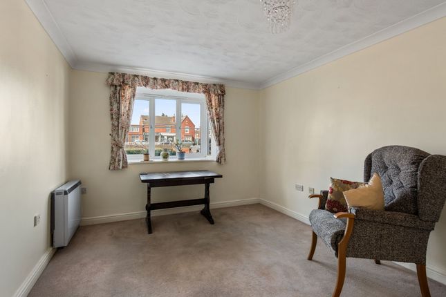 2 Mill Lodge Willoughby Road, Boston photo 2