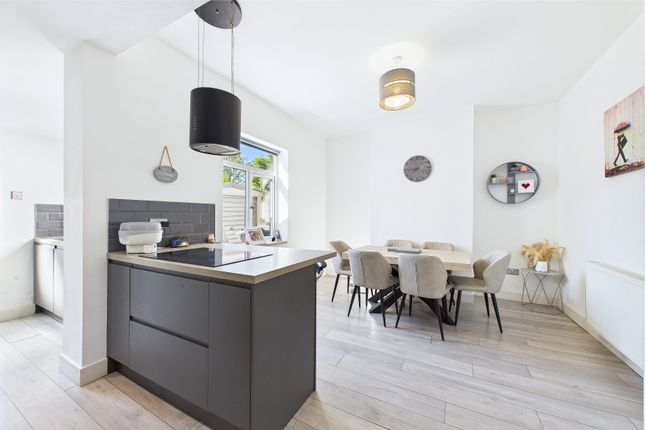 Family Dining Kitchen