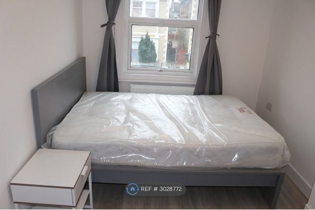 Himley Road, London photo 5