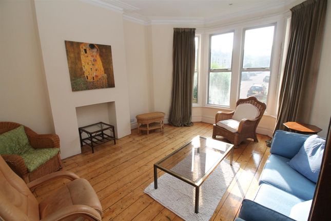 61 Waverley Road, Bristol photo 2