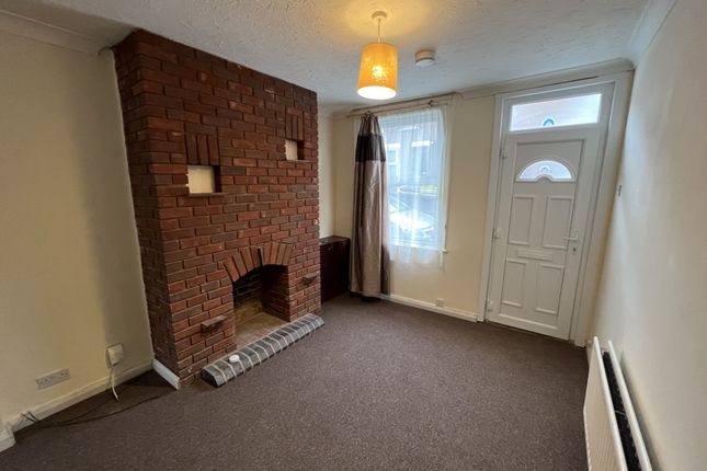 2 Bedroom Terraced For Rent