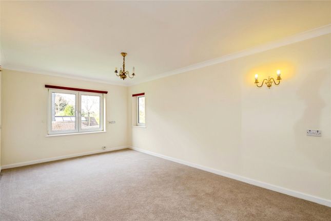 Flat 31 The Maltings,, Henty Gardens, West Sussex photo 3