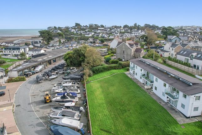 1 Congl Feddw, Pwllheli photo 2