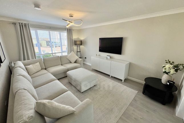 2, Juniper Street Perceton, Irvine photo 2