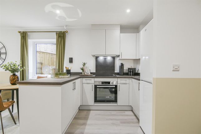 Jennings Grange, Apt 29, Bradford Road, Bradford photo 4