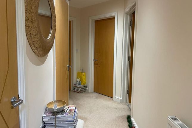 Lynfield Court, Robin Hood Lane, Hall Green photo 4