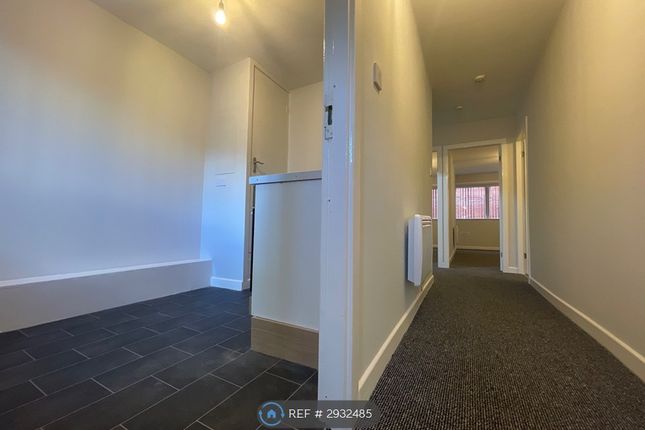 Warburton Place, Atherton, Manchester photo 2