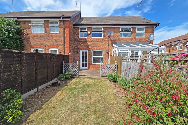 52, Waltham Gardens, Banbury photo 3
