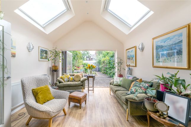 15, Albion Road, Twickenham photo 3