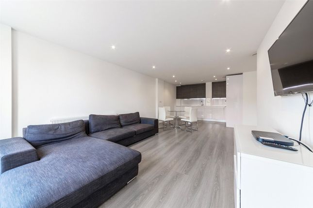 Flat for sale in Hills Road, Cambridge