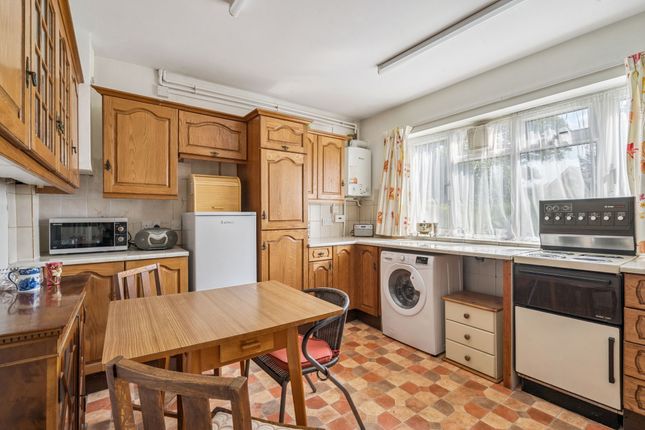 43 Churchway, Aylesbury photo 3