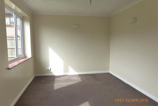 Watling Close, GREAT YARMOUTH photo 2