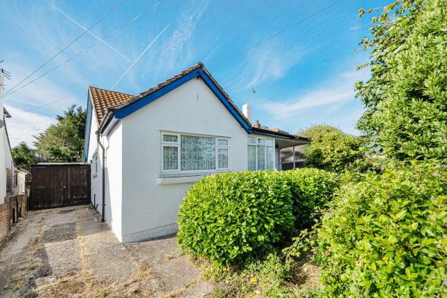 2-bed bungalow on Newling Way, Worthing, £425,000