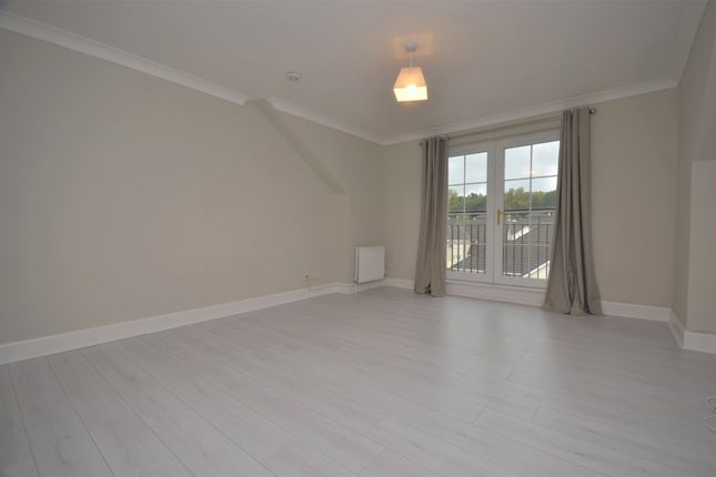 Flat 16, 2, Braid Avenue, Dumbarton photo 2