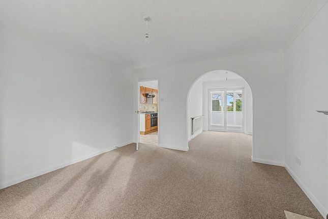 New House, Well End, Wisbech photo 4