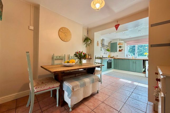 2 Fir Tree Cottage, High Street, Lydney photo 2