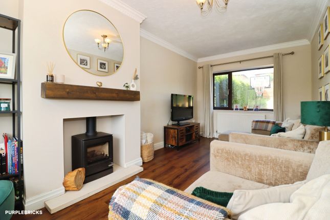 106, Lightwood Road, Sheffield photo 2