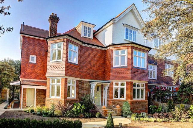 Thumbnail Property to rent in Lancaster Road, Wimbledon Village