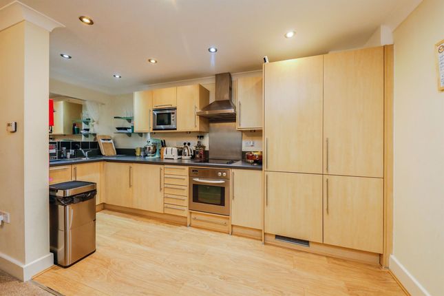 13 East Bank, Wherry Road, NORWICH photo 4