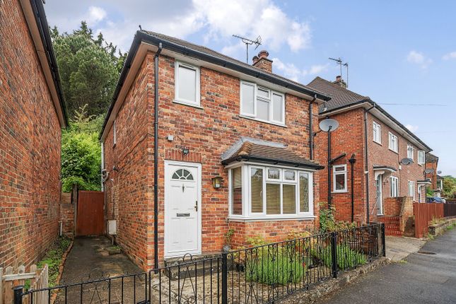 Thumbnail Detached house for sale in Cliffe Road, Godalming, Surrey