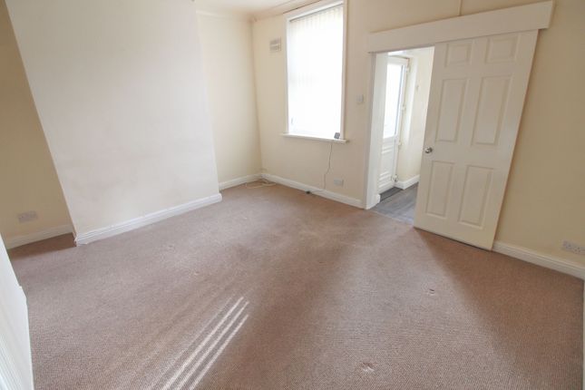 550 Ormskirk Road, Wigan photo 5
