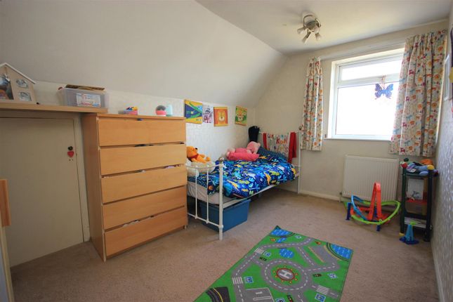 Bed 2.Jpg