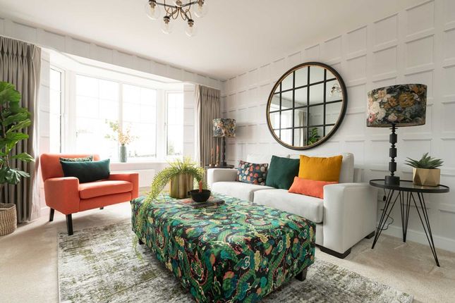 A Great Space With Room For 2 Sofas Or A Corner Sofa