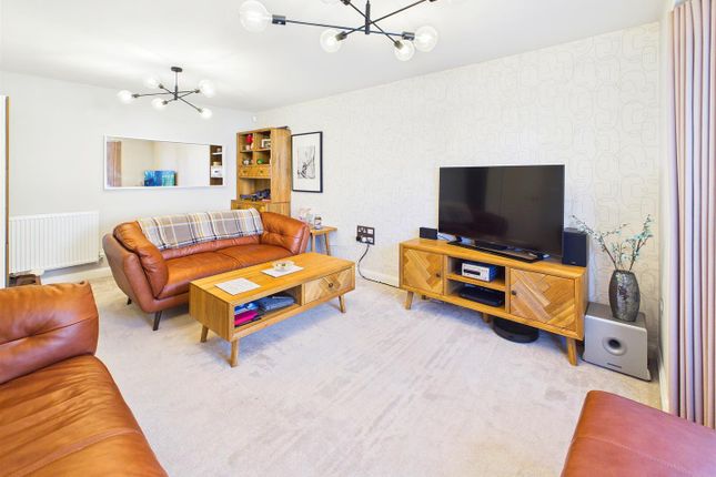 2, Crane Pool Avenue, Chepstow photo 3