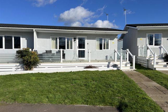 Thumbnail Property for sale in Marsh Road, Lowestoft