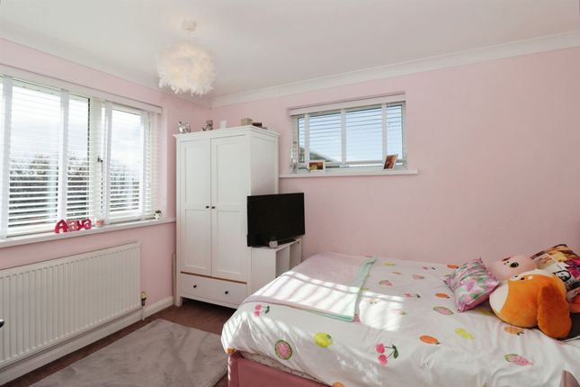 End terrace house for sale in Witcombe, Yate, Bristol