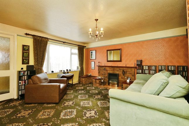 17, Rosedale, Worksop photo 2