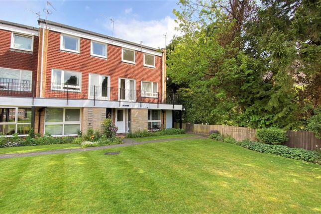 2 bed flat for sale in Cleveland Court, St Agnes Road, Moseley B13