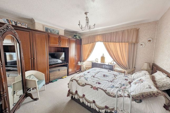 84, Birchgrove Road, Swansea photo 3
