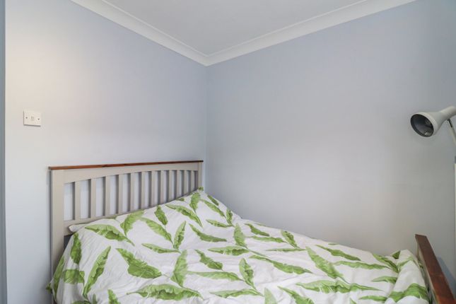 End terrace house for sale in Berkeley Close, Abbots Langley