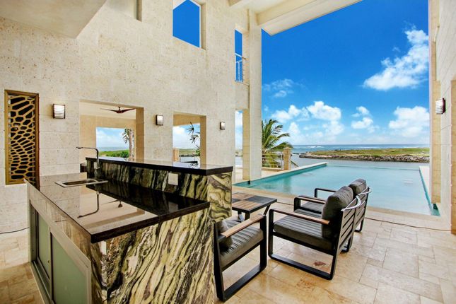 Villa for sale in Cap Cana, Punta Cana, Do
