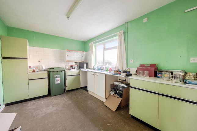 8, Blackbird Court, Gloucestershire photo 4
