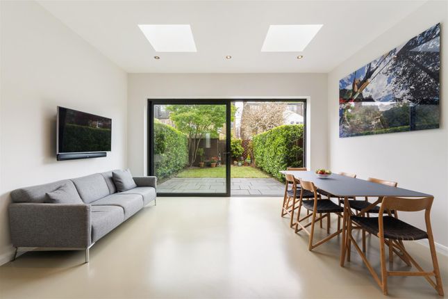 Property for sale in Halstead Road, London
