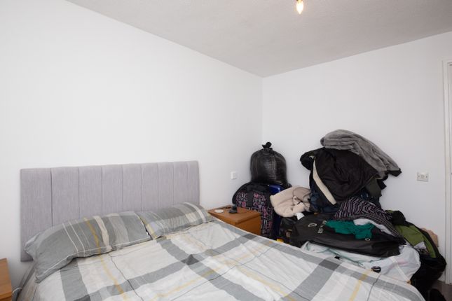 Flat for sale in Worsley Road, Manchester