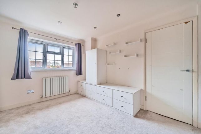 Terraced house to rent in North Abingdon, Oxfordshire