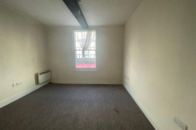 Flat for sale in Shop And Flat, 35 High Street, Leominster