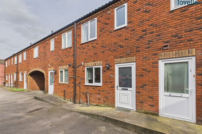 2 Blacksmiths Court, Oxford Street, Market Rasen photo 2