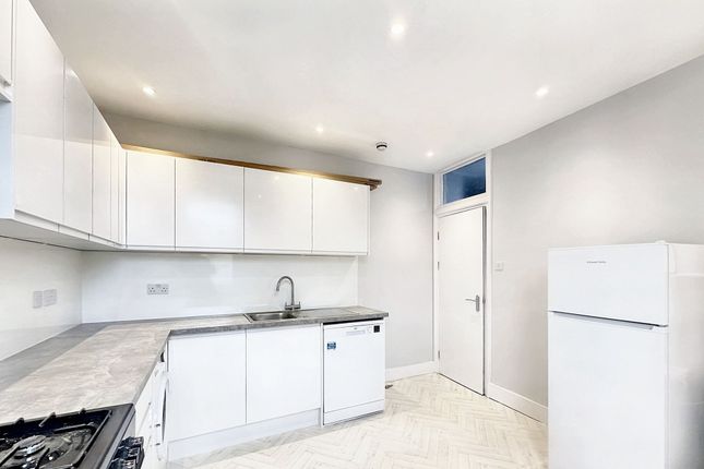 278a High Street, Uxbridge photo 3