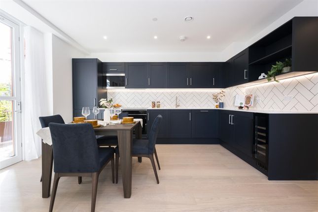51 Fulton Road, Wembley photo 3
