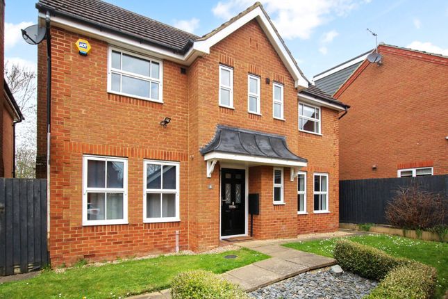 Detached house to rent in Woodpecker Close, Brackley