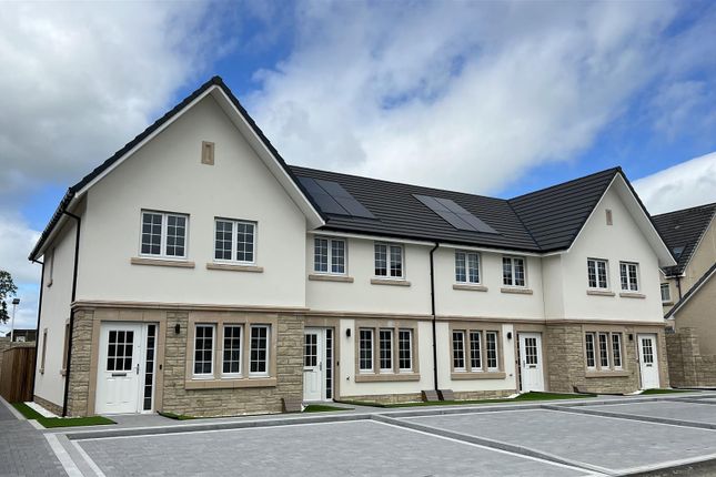 Catherines Wynd Front Of Properties.Jpg
