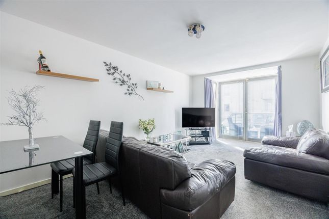 62 Dalhousie Court, Links Parade, Carnoustie photo 4