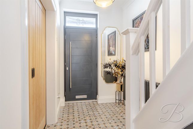 48, Crompton Road, Mansfield photo 2